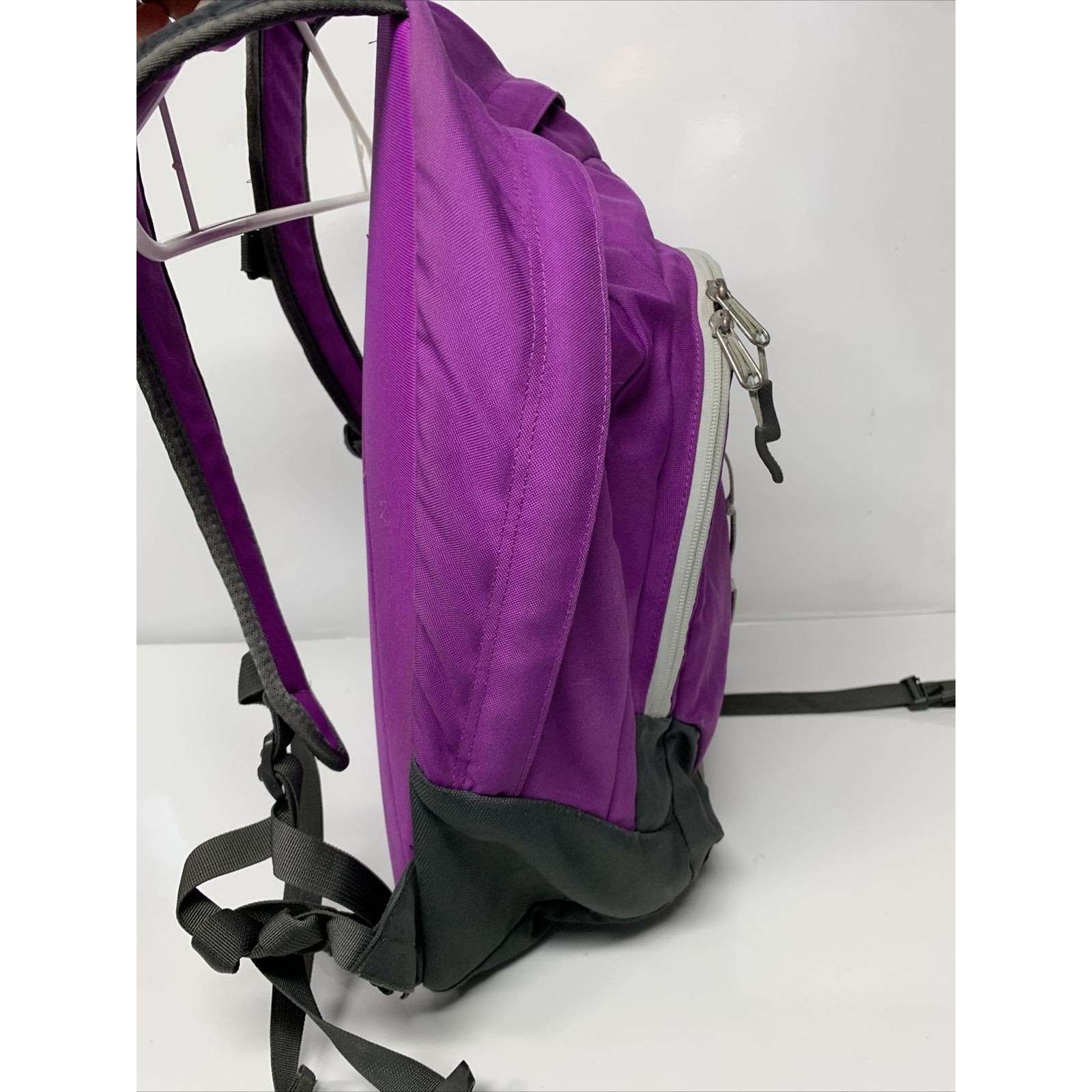 The North Face Vault Backpack Bag Purple Gray North Face School College — image 4 of 8